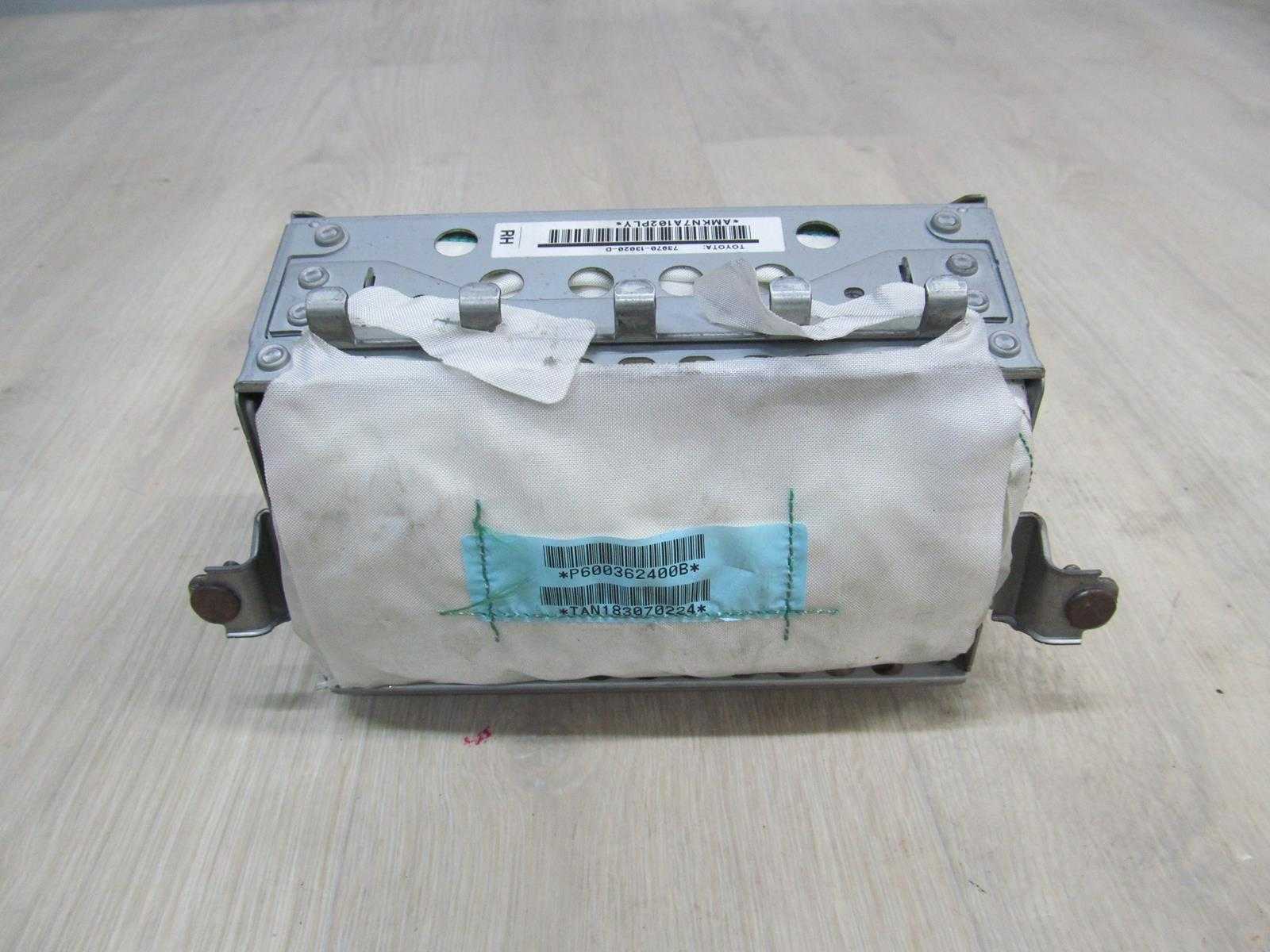 TOYOTA COROLLA VERSO 01-04 PODUSZKA AIRBAG PASAZERA