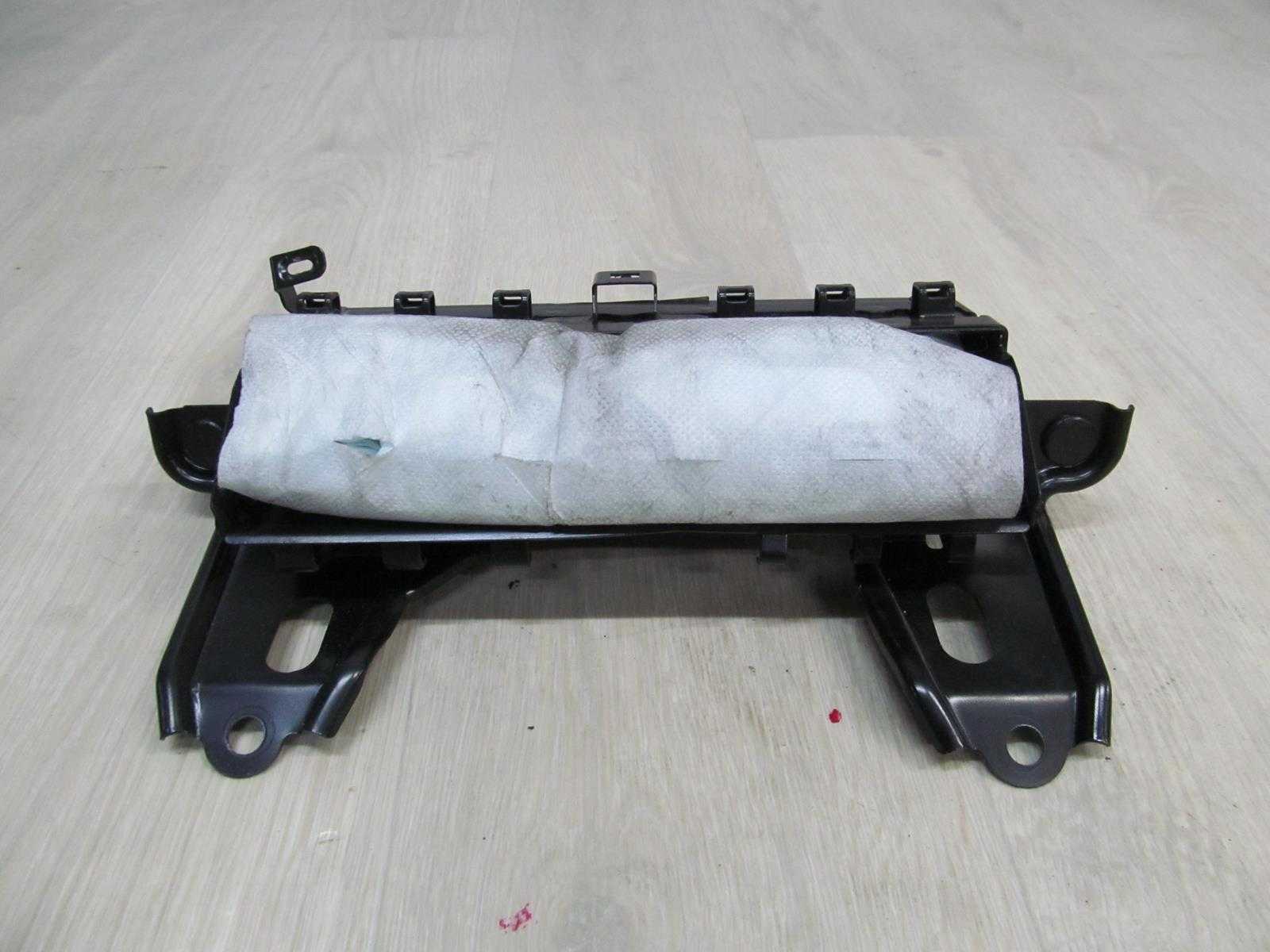 TOYOTA AVENSIS T25 LIFT 06-08 PODUSZKA AIRBAG PASAZERA 40037.01