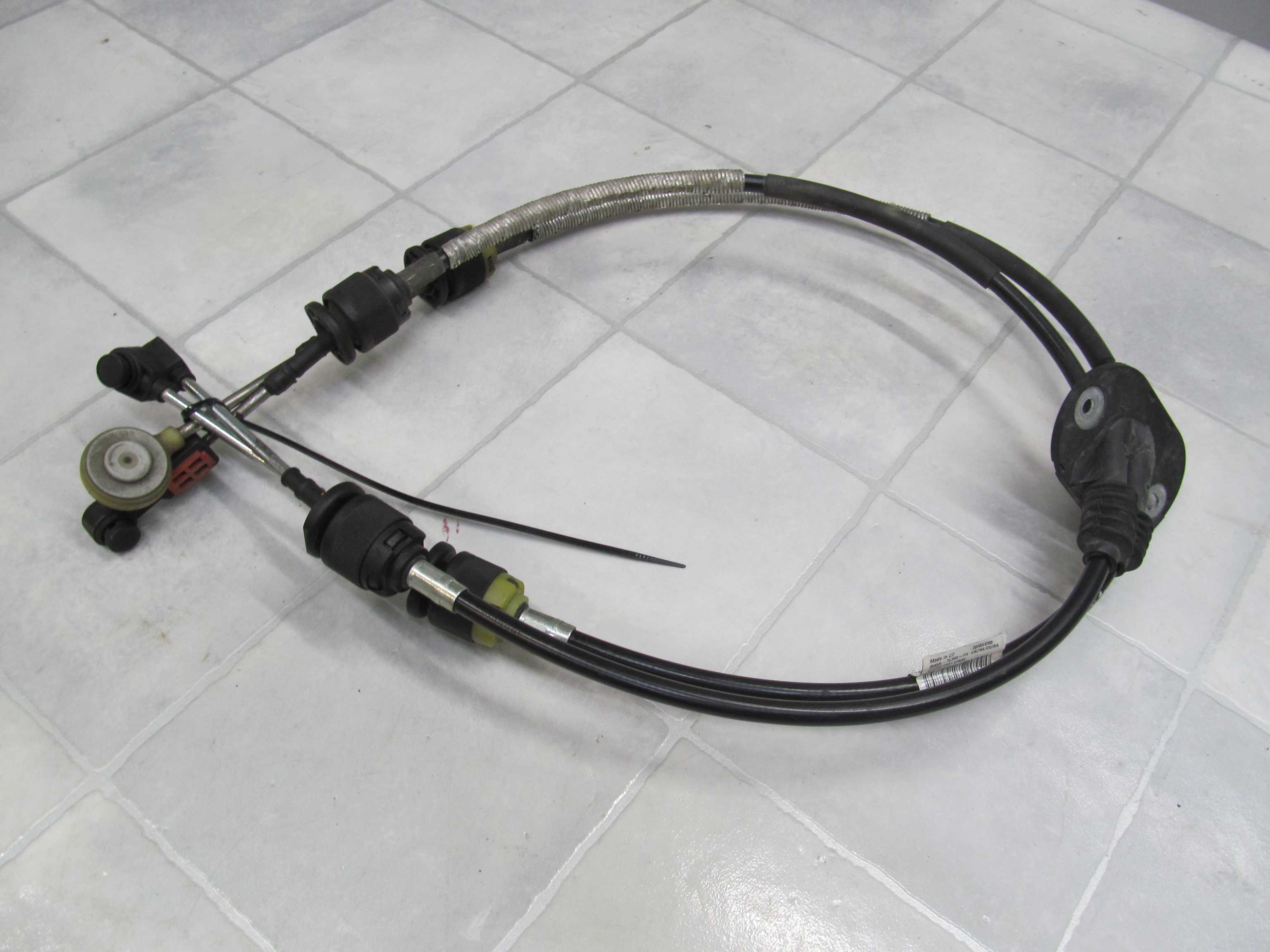 FOCUS MK2 07- LINKA LINKI ZMIANY BIEGOW 8M5R7E395