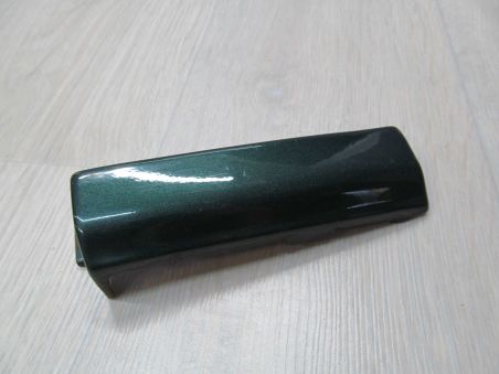 TOYOTA RAV 4 98-00 LISTWA LAMPY TYL PRAWA