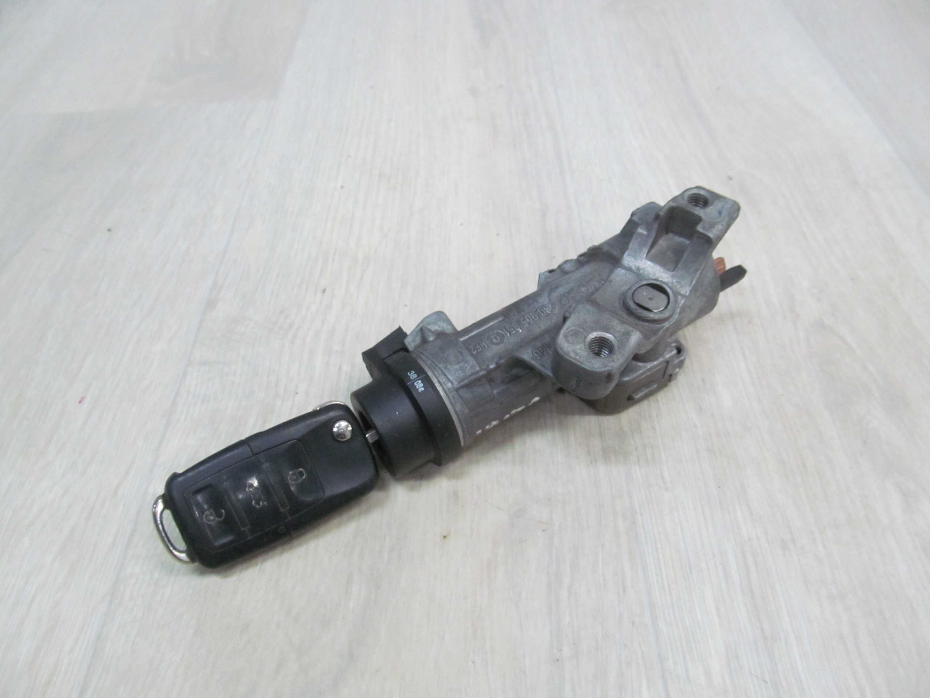 SEAT IBIZA IV 6J POLO STACYJKA KLUCZYK 4B0905851Q 07-15