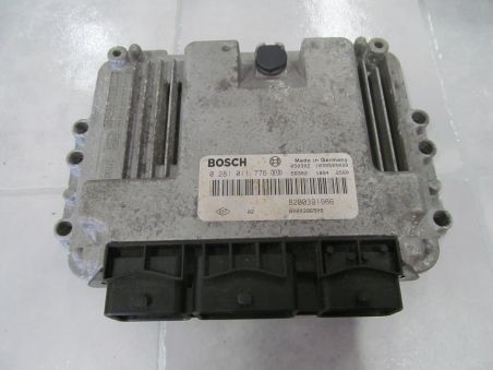 RENAULT MEGANE II 1.9 KOMPUTER SILNIKA 0281011776