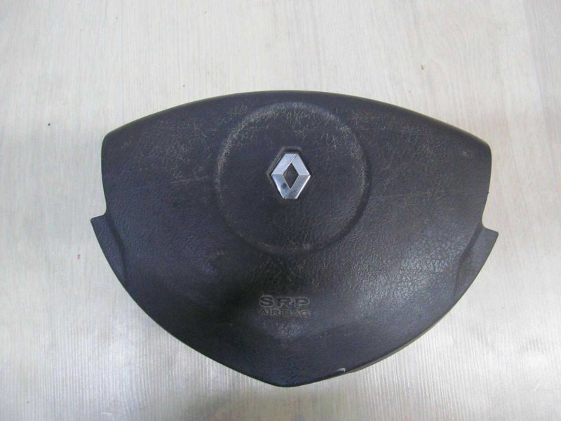 RENAULT CLIO II LIFT 01-05 PODUSZKA AIRBAG KIEROWCY 8200236060