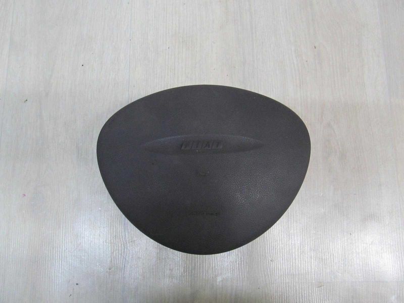 FIAT PUNTO II 99-03 PODUSZKA AIRBAG KIEROWCY 735278157