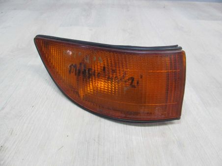 MITSUBISHI LANCER IV 88-94 KIERUNKOWSKAZ PRAWY 045-5702R