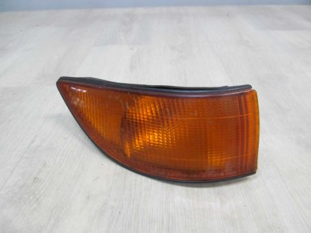 MITSUBISHI LANCER IV 88-94 KIERUNKOWSKAZ PRAWY 045-5702R