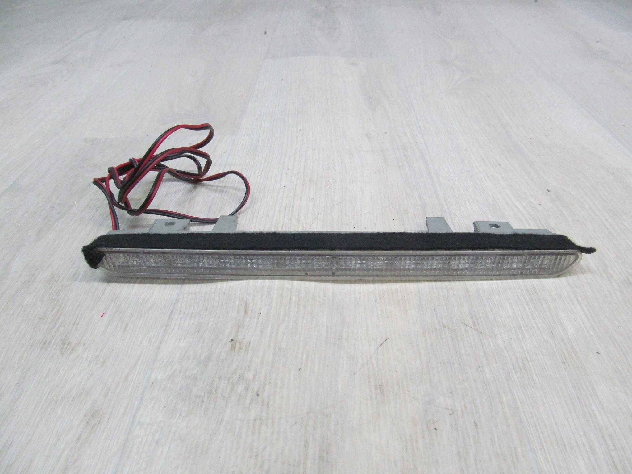 PEUGEOT 607 02-10 SWIATLO STOP STOPU 89035912