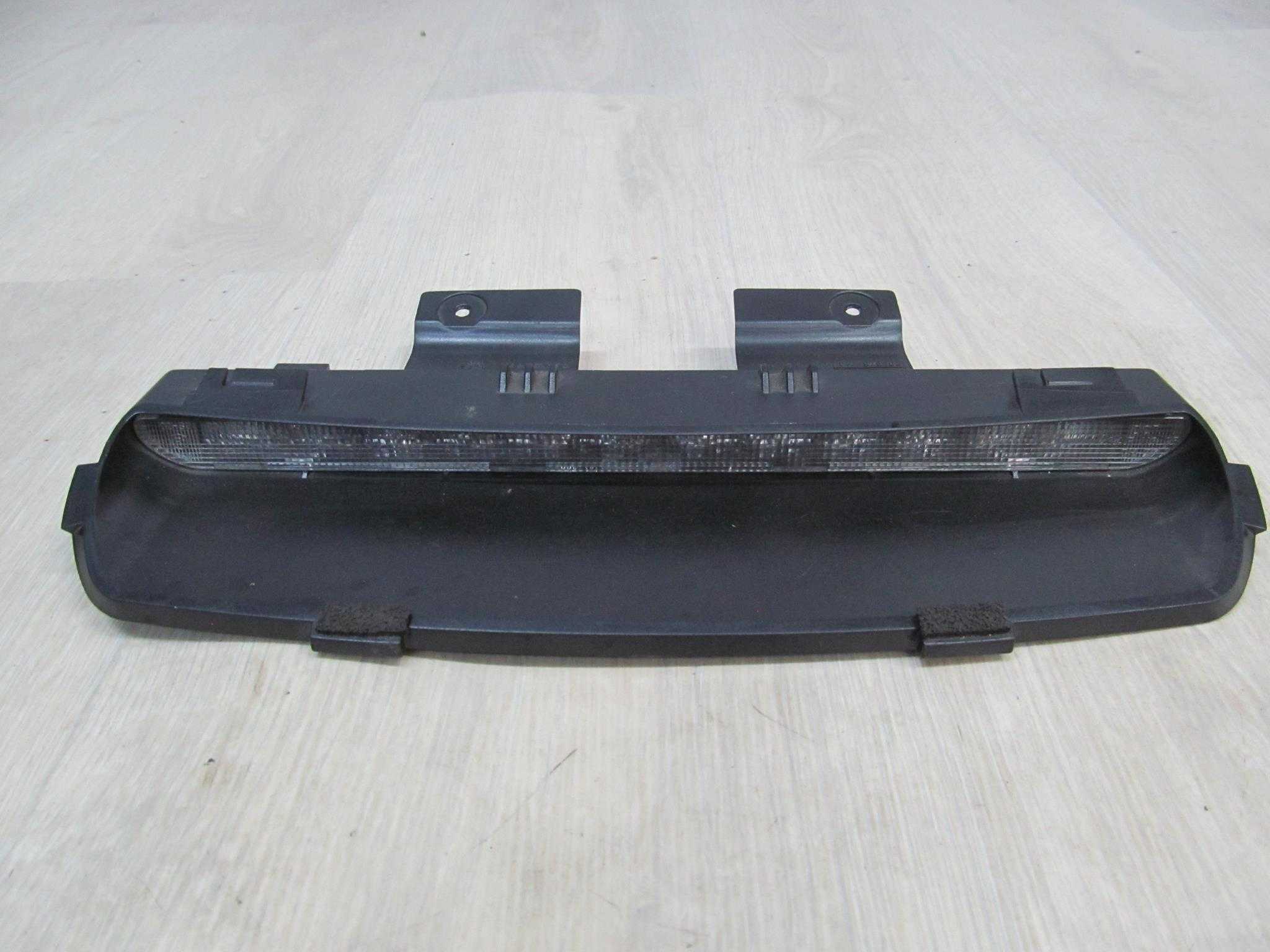 VOLVO S40 00-04 SWIATLO STOP STOPU 30899719