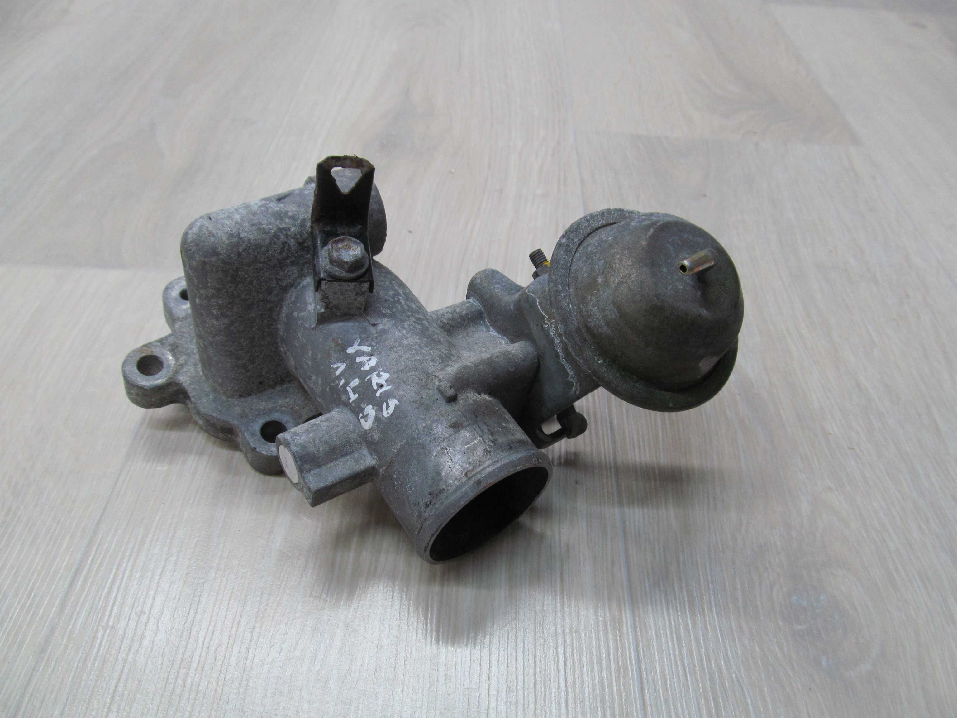 TOYOTA YARIS I 99-06 1.4 D4D PRZEPUSTNICA 33010 POWIETRZA