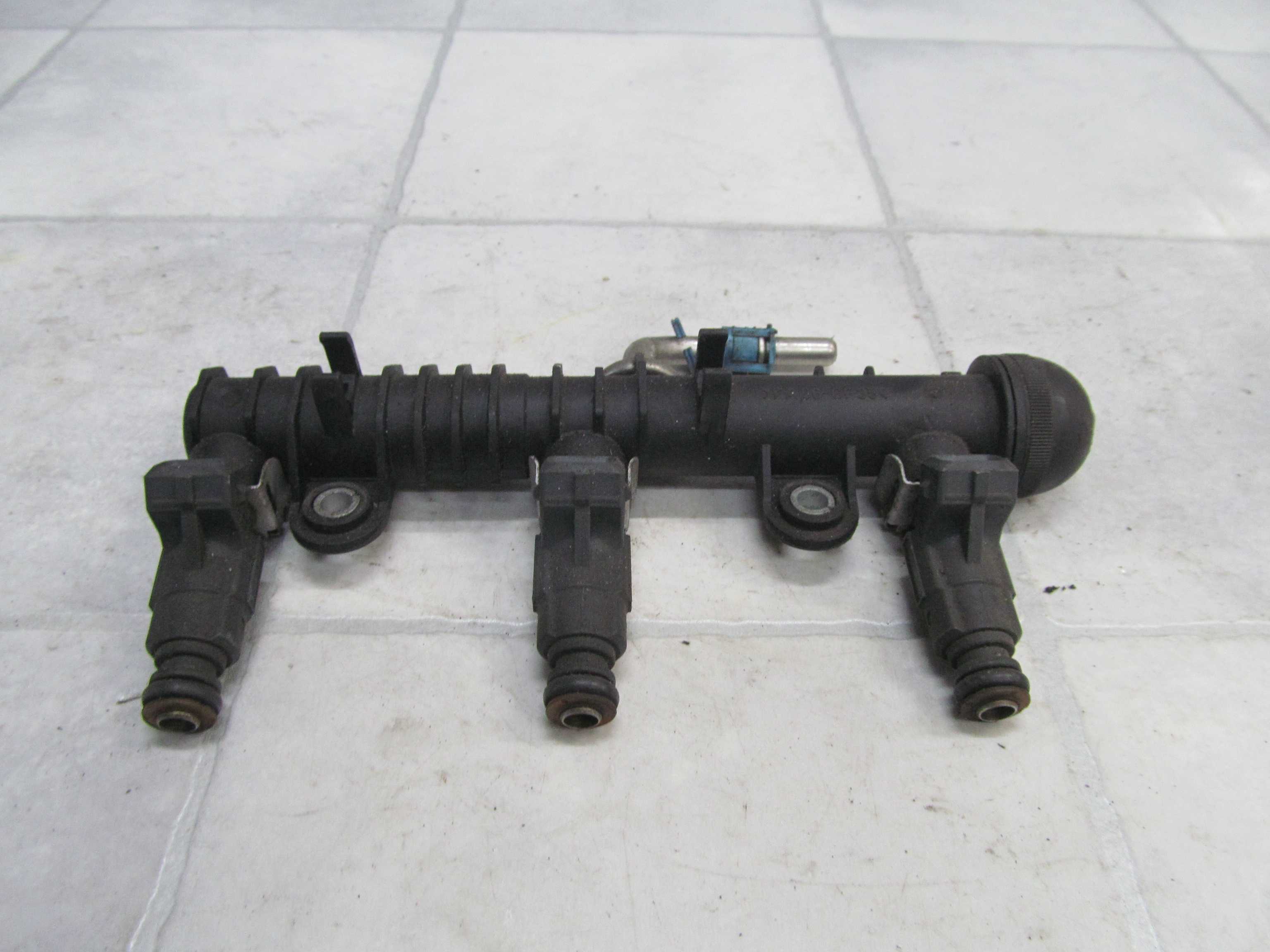 OPEL 1.0B 1.2B 16V WTRYSK WTRYSKIWACZ 0280155965