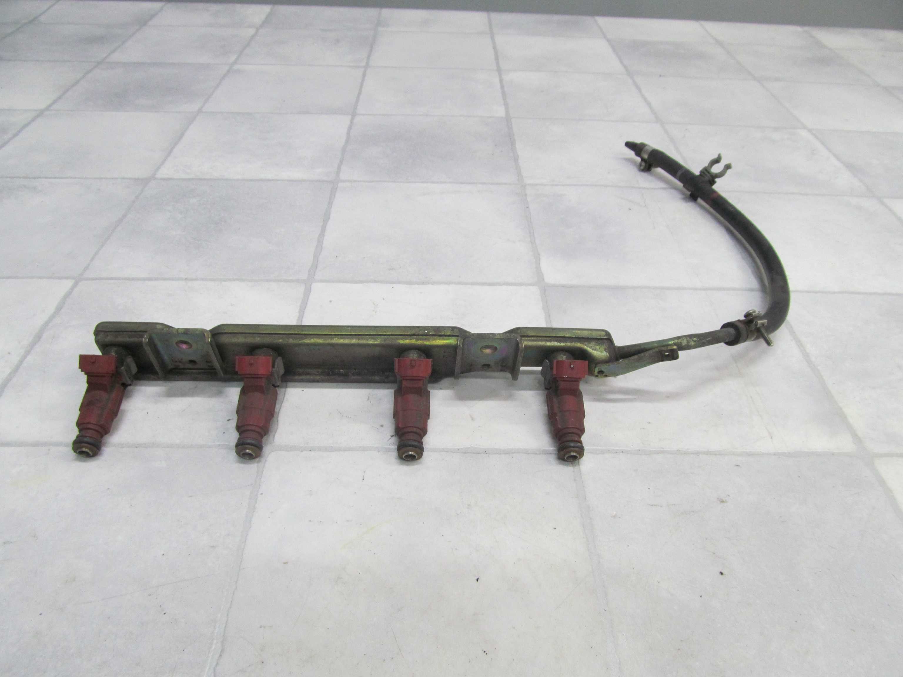 NISSAN 1.8B WTRYSK WTRYSKIWACZ 0280155940