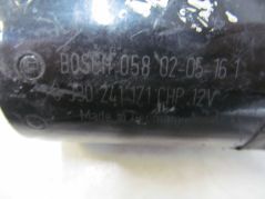 VOLVO S40 V40 99/04 SILNICZEK WYCIERACZEK PRZOD 0390241171