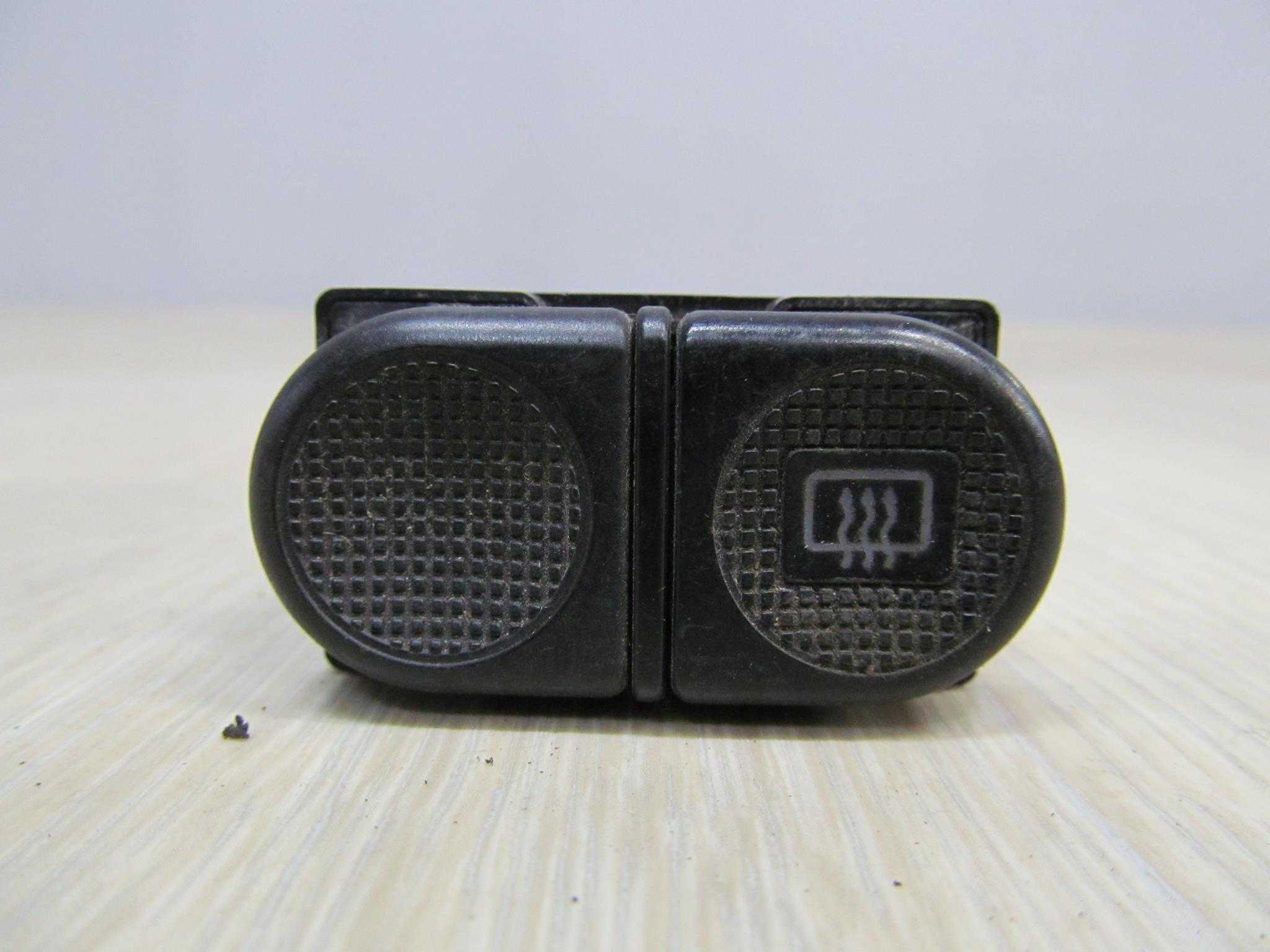 VW SHARAN GALAXY I  PRZELACZNIK OGRZEWANIA SZYBY TYL 7M0959621C