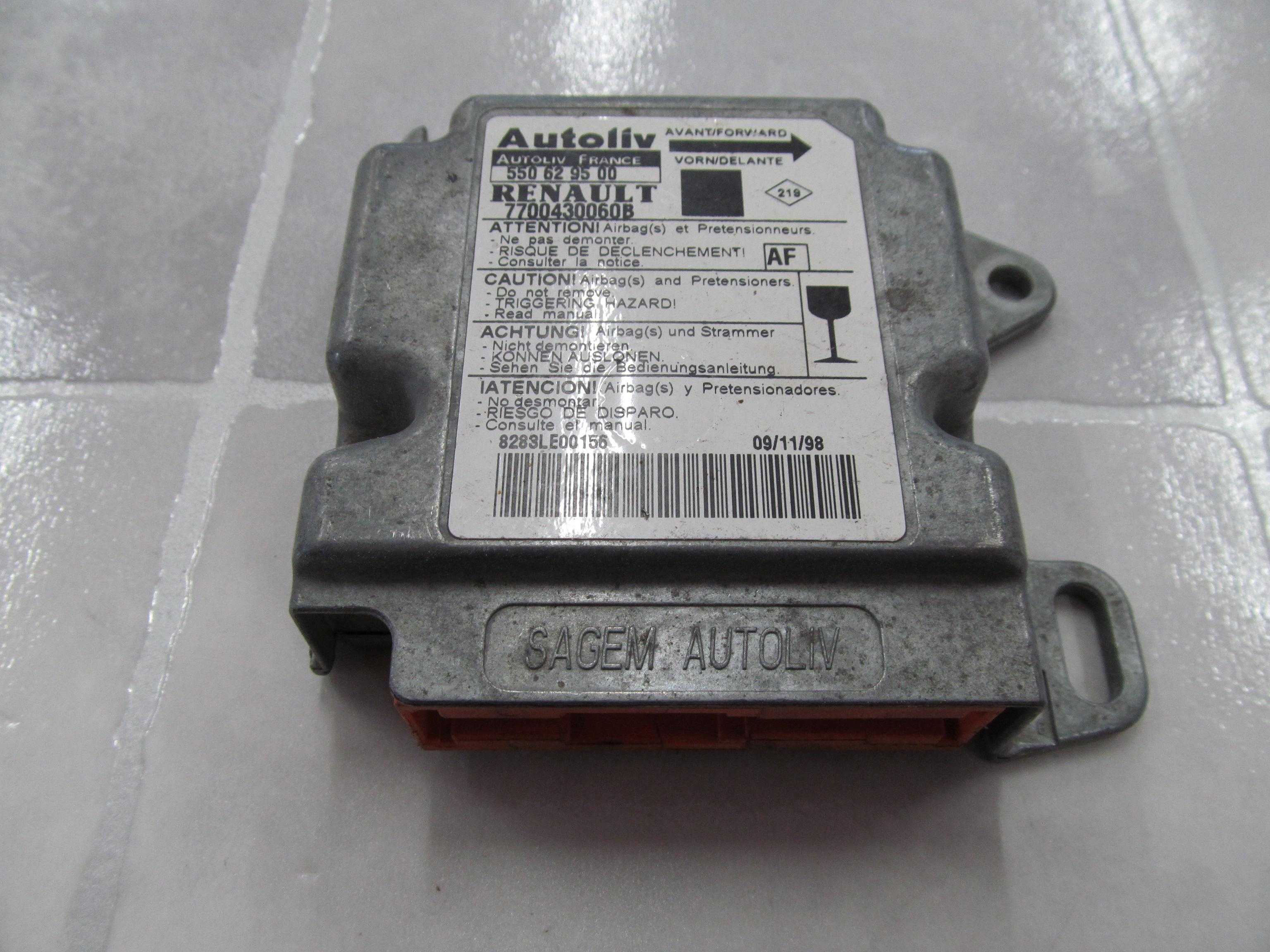 RENAULT MODUL SENSOR AIRBAG 7700430060B RENAULT MODUL SENSOR AIRBAG 7700430060B