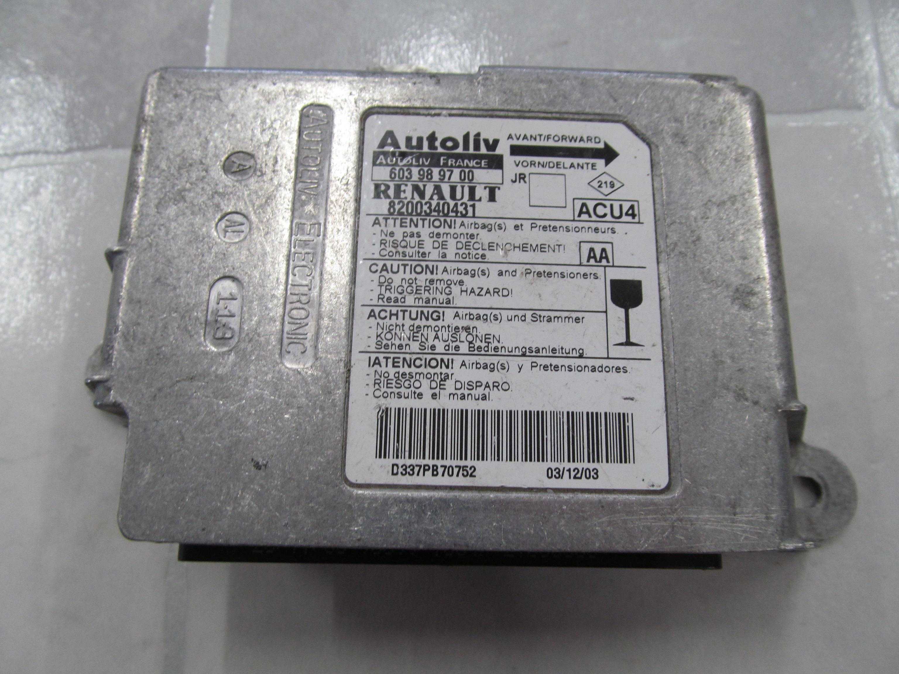 RENAULT MODUL SENSOR AIRBAG 8200340431 RENAULT MODUL SENSOR AIRBAG 8200340431
