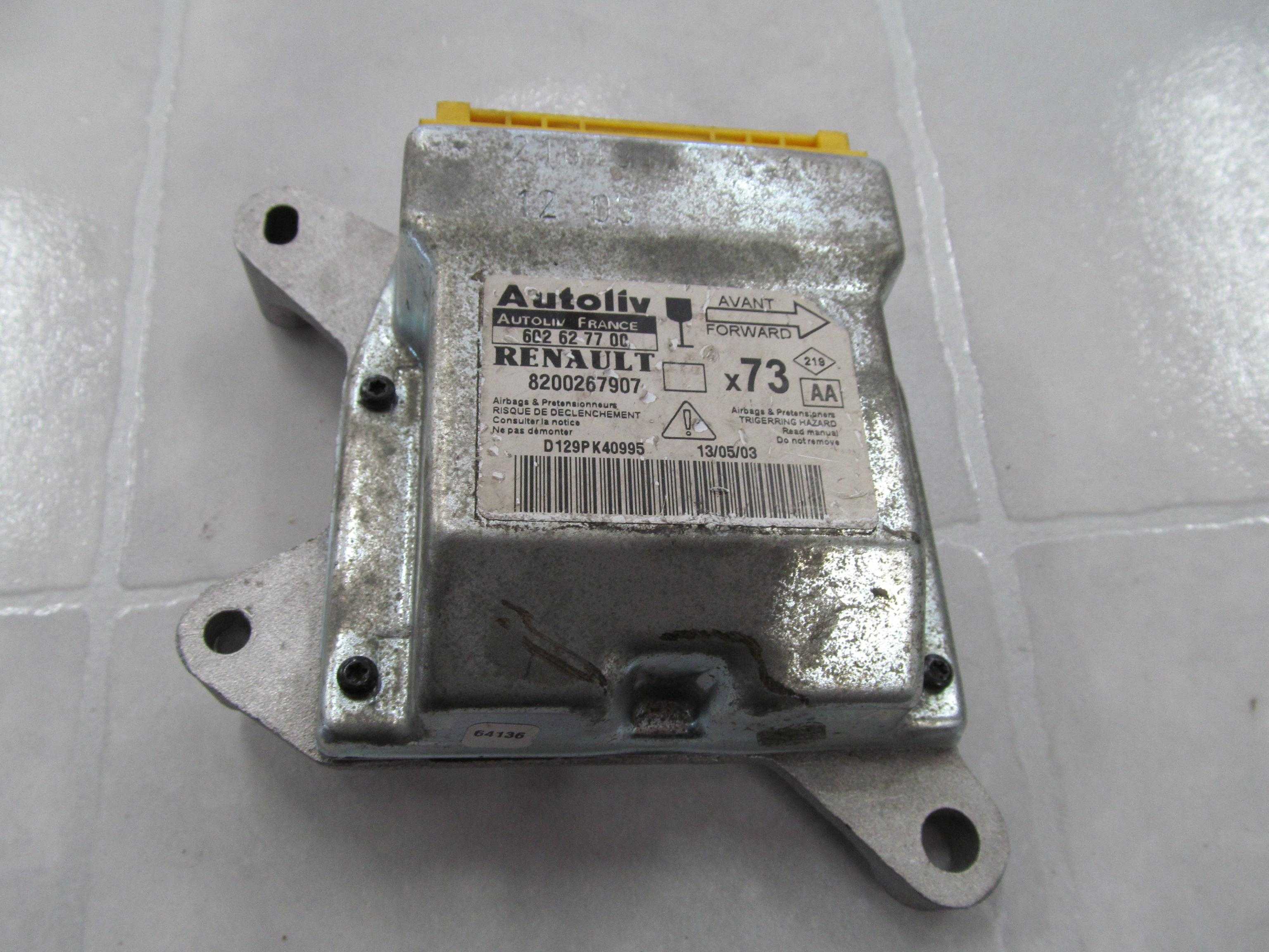 RENAULT  MODUL SENSOR AIRBAG 8200267907