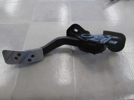 MAZDA 6 08- POTENCJOMETR GAZU GS8T-41600