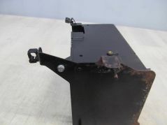 PARTNER BERLINGO PODSTAWA AKUMULATORA 9637412080