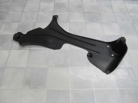AUDI A4 B6 OSLONA SILNIKA PLYTA PODWOZIA 8E0825219F