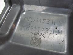 VOLVO S40 V40 OSLONA SILNIKA DOLNA LEWA MR911731 96-04