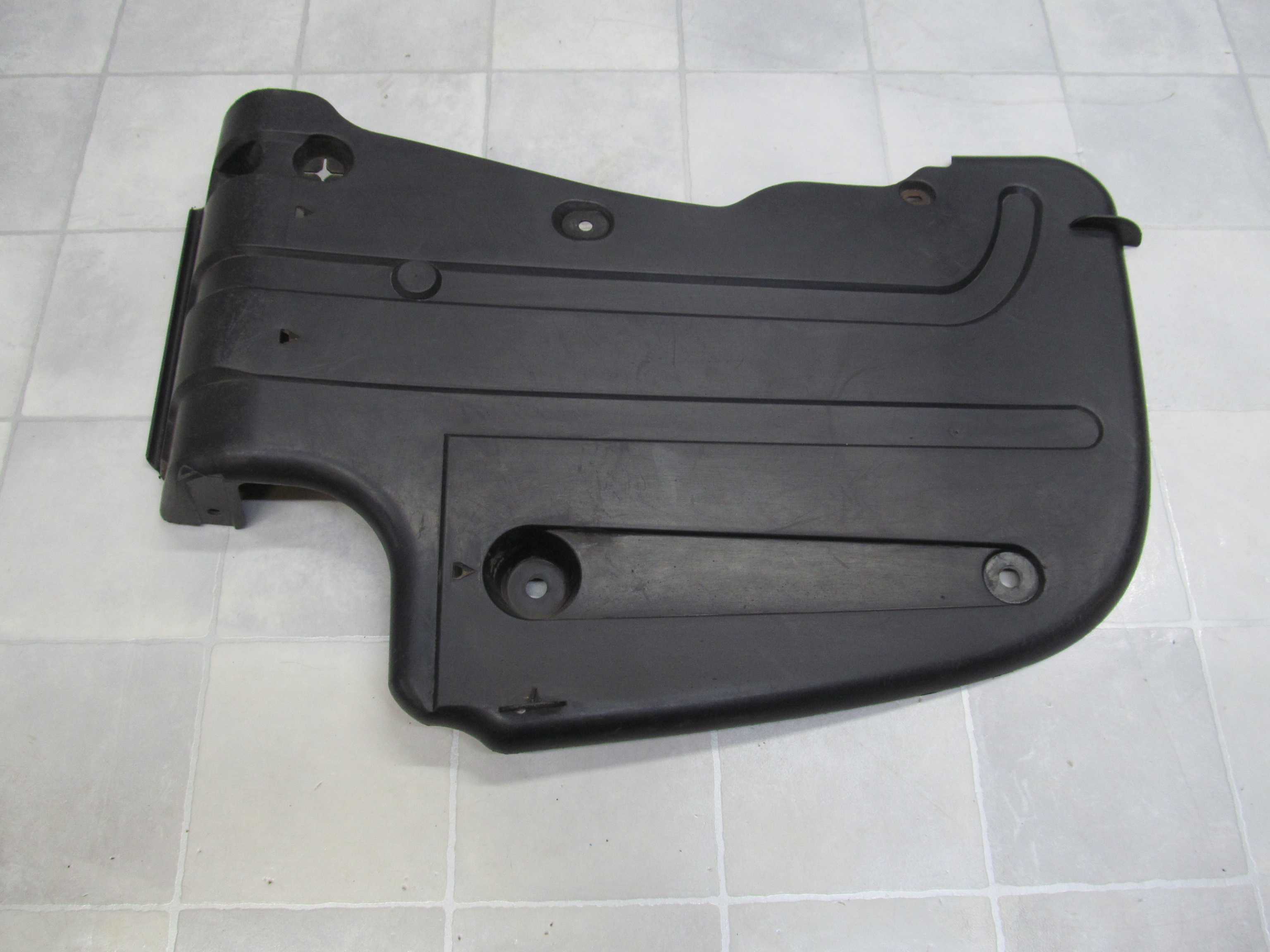 PEUGEOT 607 OSLONA PODWOZIA BAGAZNIKA 9630815980