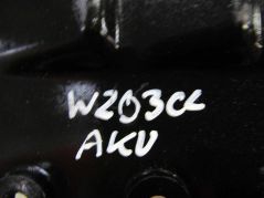 MERCEDES W203 PODSTAWA AKUMULATORA