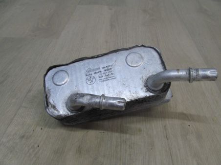 BMW E46 E83 2.0D CHLODNICZKA OLEJU 7505823B