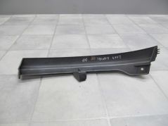 OPEL ZAFIRA A 99/05 LISTEWKA POD LAMPE PRAWA Z163  90580652