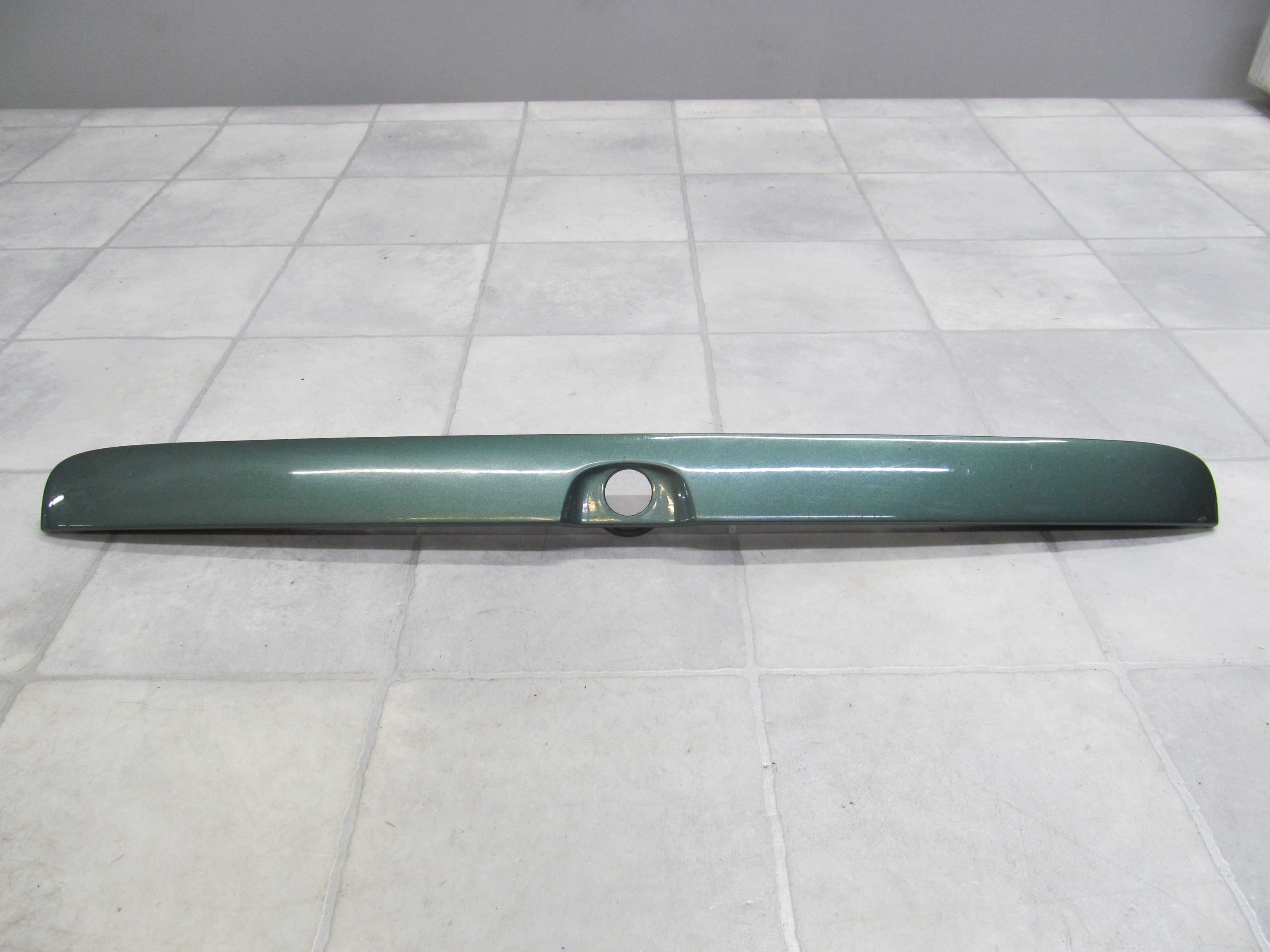 OPEL ASTRA G II 98/09 BLENDA LISTWA KLAPY 8062860