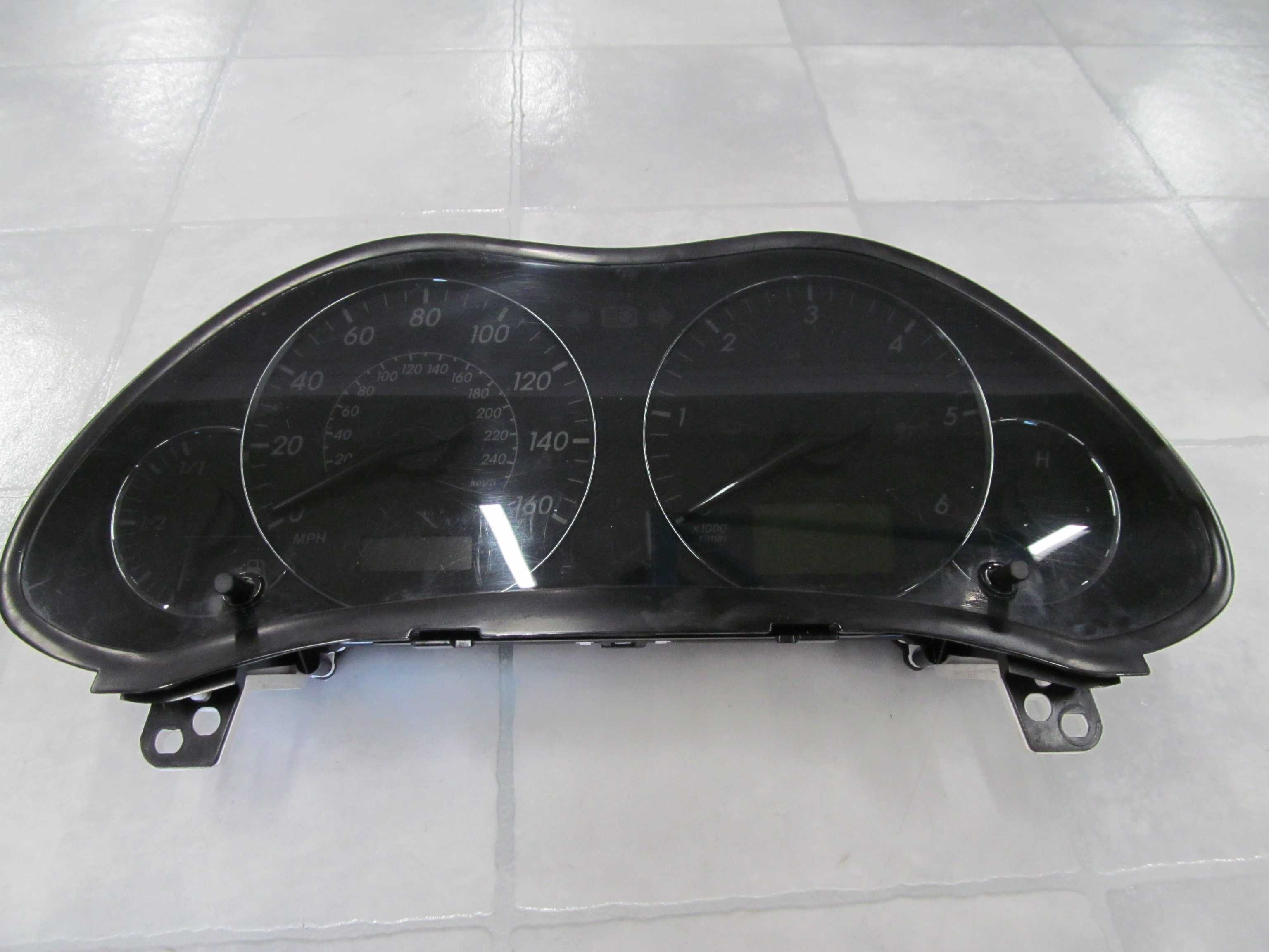 TOYOTA AVENSIS T25 D4D LICZNIK ZEGAR 83800-05B30-C