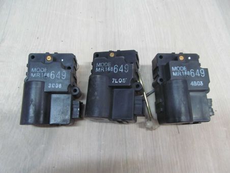 VOLVO SILNICZKI NAGRZEWNICY MR168649