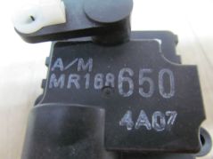 VOLVO SILNICZKI NAGRZEWNICY MR168650