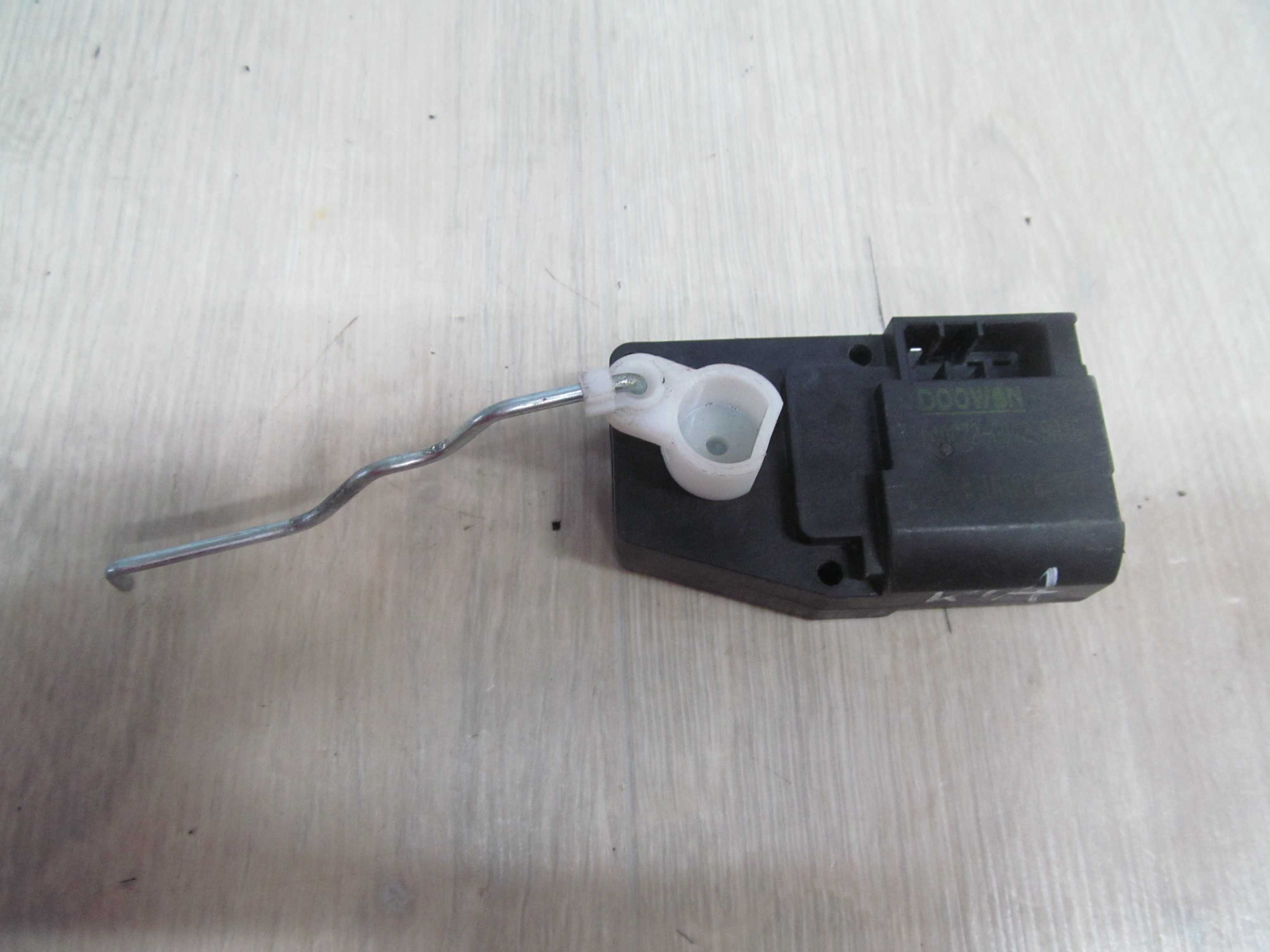 KIA SPORTAGE I SILNICZEK NAGRZEWNICY K40072-0012 9A16