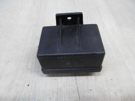 PEUGEOT CITROEN PRZEKAZNIK SWIEC ZAROWCYH 9639912580