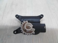 VOLKSWAGEN PASSAT B6 SILNICZEK NAGRZEWNICY 0132801337