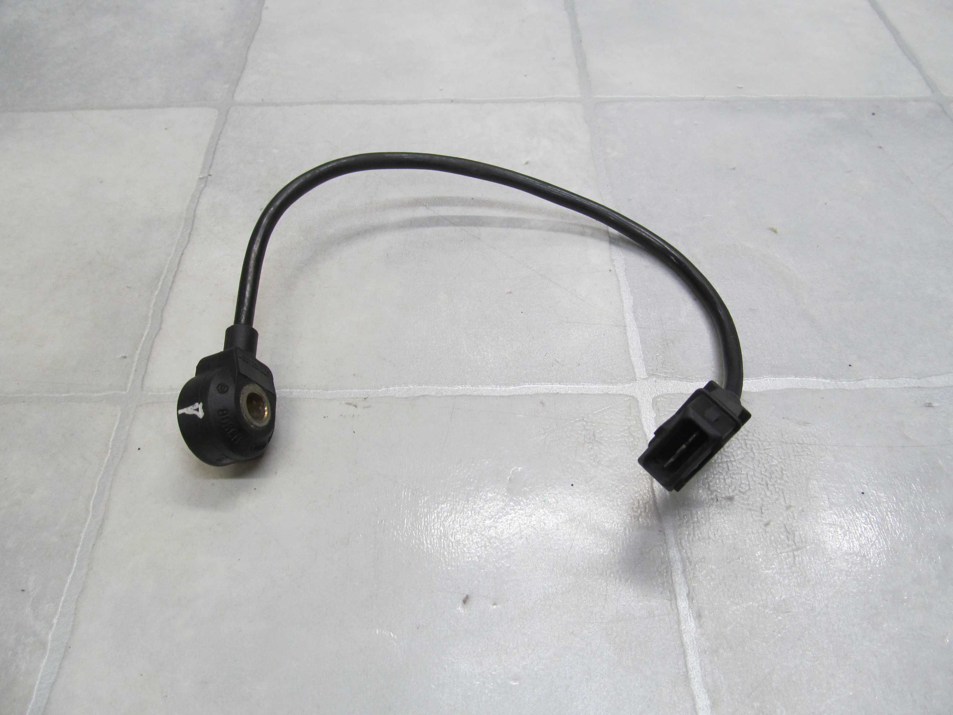 FIAT ALFA ROMEO OPEL CZUJNIK STUKOWY 0261231007