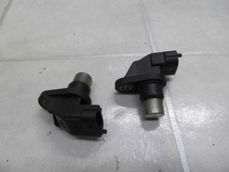 VOLVO S60 2.4 D5 CZUJNIK POLOZENIA WALKA 0232103033
