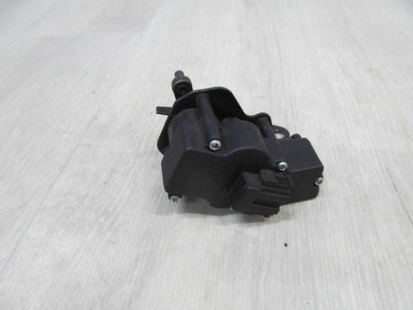 VW SHARAN I SILNICZEK SZYBY TYL PRAWY 7M0847100Q
