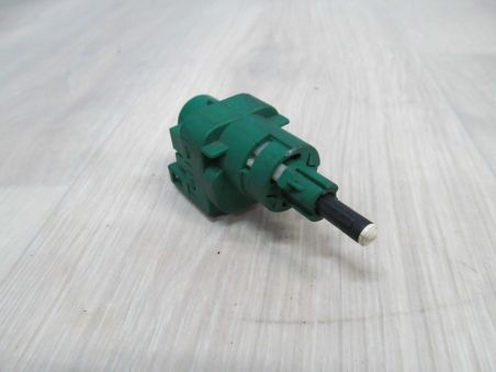 VOLKSWAGEN BORA CZUJNIK WLACZNIK SWIATEL STOP 1C0945511A