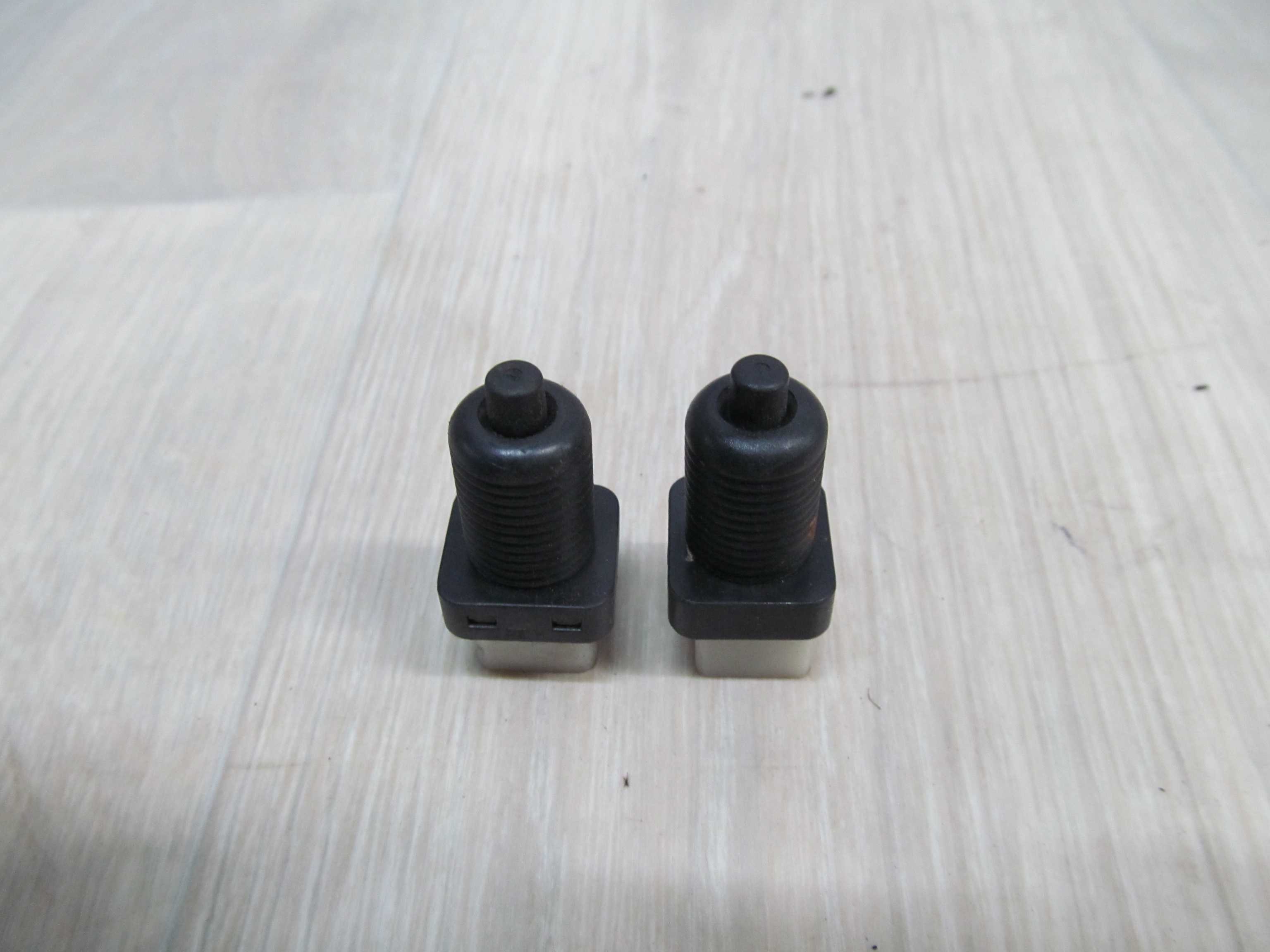 PEUGEOT 607 CZUJNIK WLACZNIK SWIATEL STOP