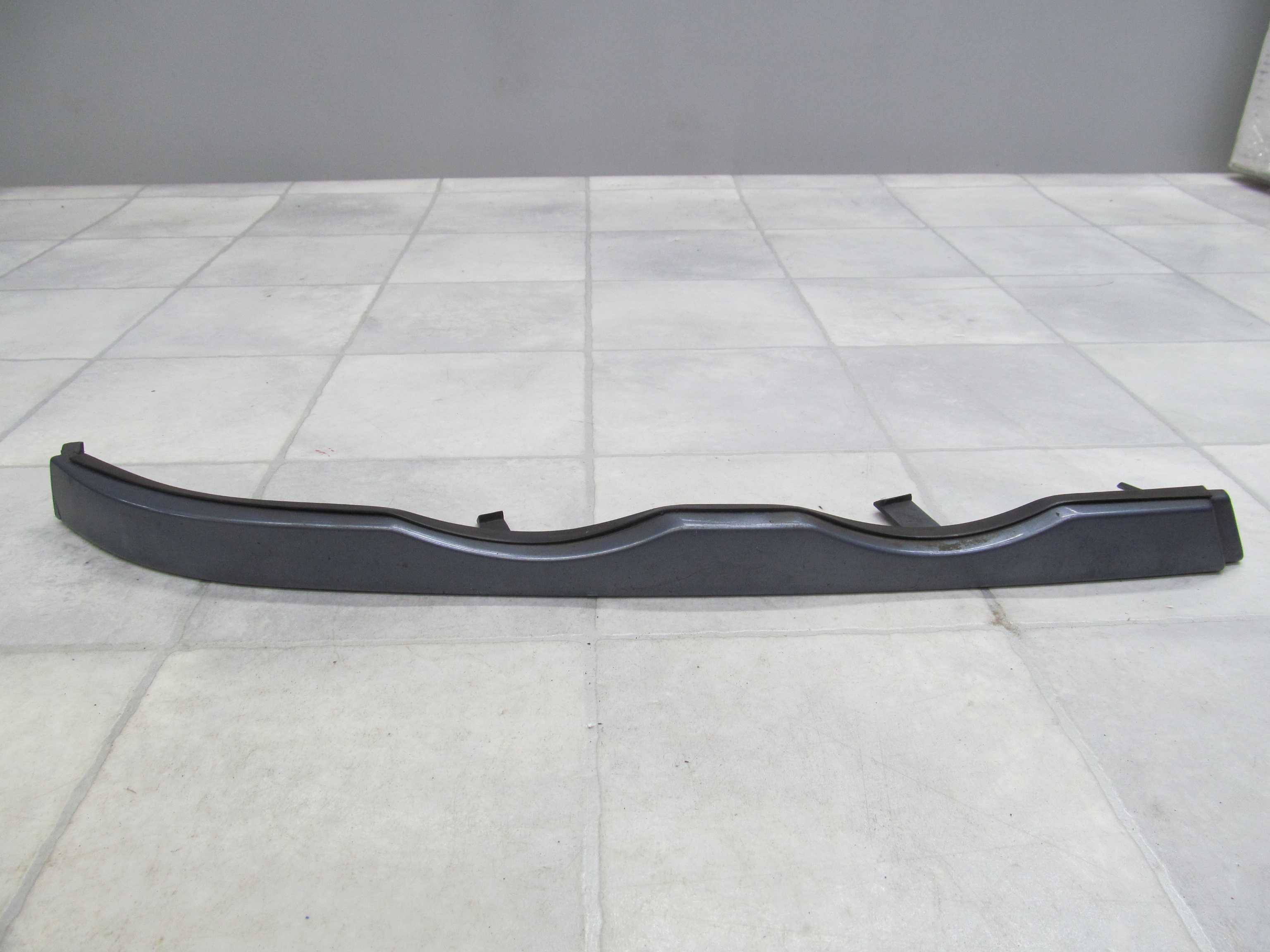 BMW E46 98/03 LISTEWKA LISTWA POD LAMPE PRAWA