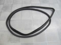 TOYOTA AVENSIS VERSO USZCZELKA WNEKI DRZWI PRZOD P 01-07