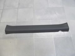 TOYOTA AVENSIS VERSO OSLONA TAPICERKA PROGU PP 01-07