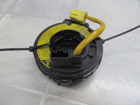 TOYOTA AVENSIS VERSO TASMA PODUSZKI AIR BAG ZWIJAK 01-09