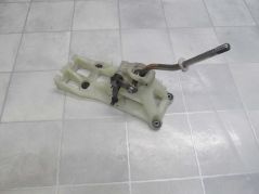 TOYOTA AVENSIS VERSO LEWAREK ZMIANY BIEGOW 01-07