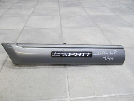 MERCEDES C W202 93/00 LISTEWKA LISTWA BLOTNIKA LEWA 744