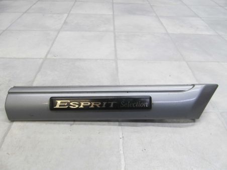 MERCEDES C W202 93/00 LISTEWKA LISTWA BLOTNIKA PRAWA