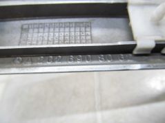 MERCEDES C W202 93/00 LISTEWKA LISTWA BLOTNIKA PRAWA 744