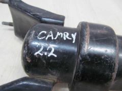 TOYOTA CAMRY 2.4 B PODUSZKA LAPA SKRZYNI