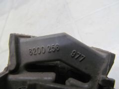 RENAULT LAGUNA II PODUSZKA LAPA SKRZYNI BIEGOW 8200256977